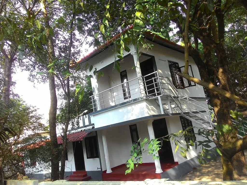 Marari Mourin Homestay Mararikulam 0*,