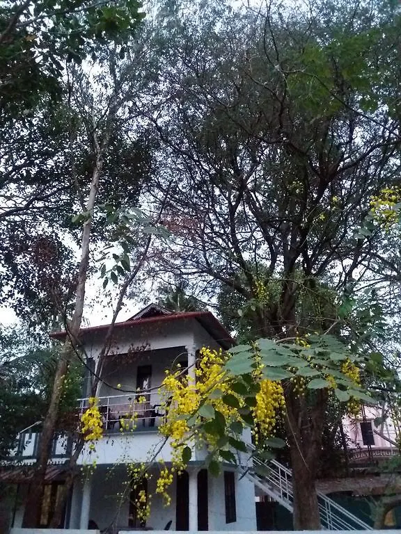 Marari Mourin Homestay Mararikulam
